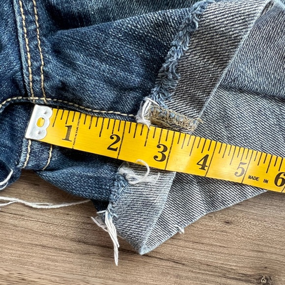 BKE Sabrina Shorts - Picture 4 of 6